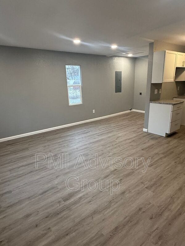 2328 SW Eveningside Dr in Topeka, KS - Building Photo - Building Photo