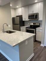 Clarys Crossing in Columbia, MD - Building Photo