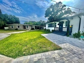 5345 Avon Ct in Orlando, FL - Building Photo