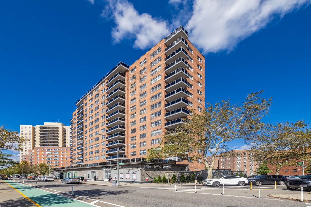 The Forester in Forest Hills, NY - Building Photo