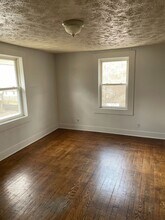 849 Baker St in Lansing, MI - Building Photo - Building Photo