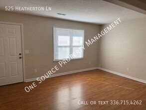525 Heatherton Ln in Rural Hall, NC - Building Photo - Building Photo