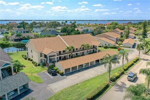 15140 Riverbend Blvd in North Fort Myers, FL - Building Photo