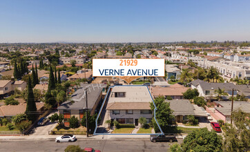 21929 Verne Ave in Hawaiian Gardens, CA - Building Photo - Building Photo