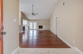 15823 Ruppstock Dr in Missouri City, TX - Building Photo - Building Photo