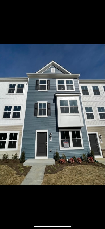 property at 67 Short Br Dr