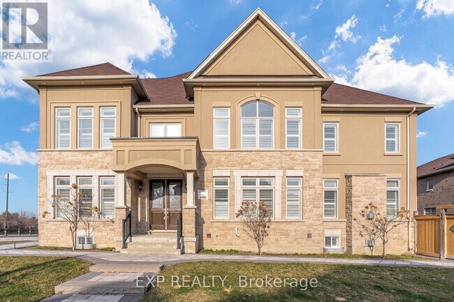 41 Prunella Cres in East Gwillimbury, ON - Building Photo - Building Photo