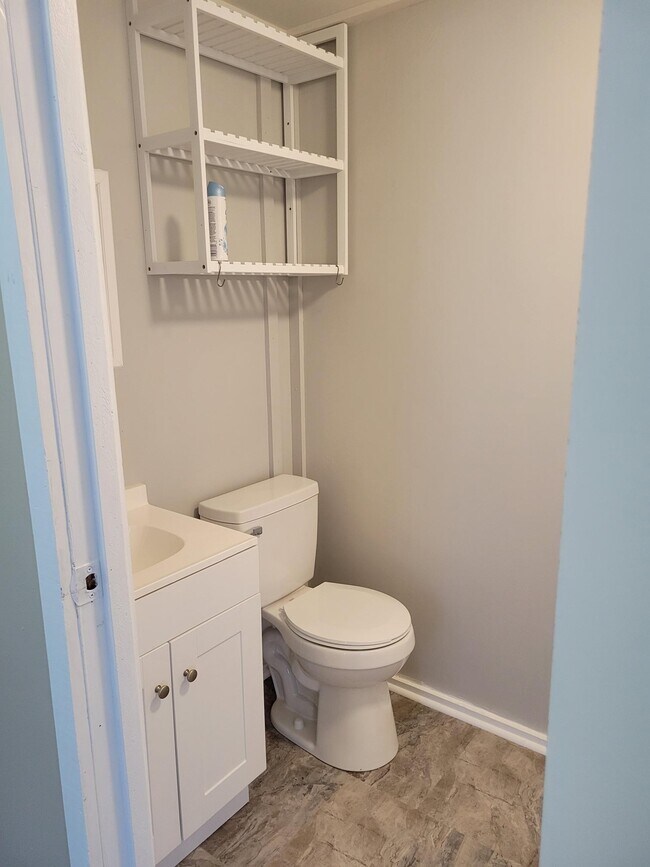 511 Browns Creek Rd photo'