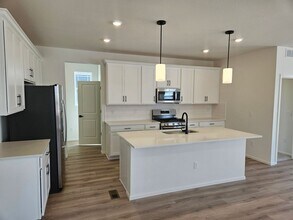 20765 E 57th Dr in Aurora, CO - Building Photo - Building Photo