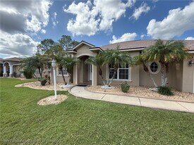 4117 Cortez Blvd in Sebring, FL - Building Photo