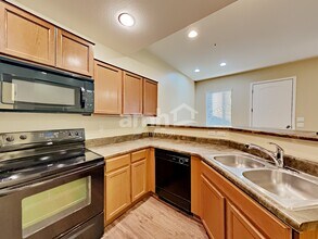 20025 N 20th St in Phoenix, AZ - Building Photo - Building Photo