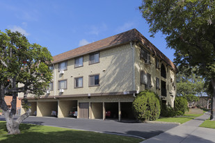 Stephens Apartments in Whittier, CA - Building Photo