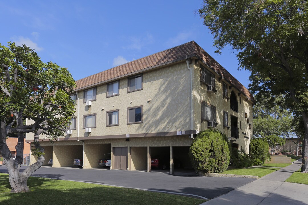 Stephens Apartments in Whittier, CA - Foto de edificio