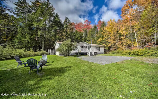 property at 264 Bloomer Rd
