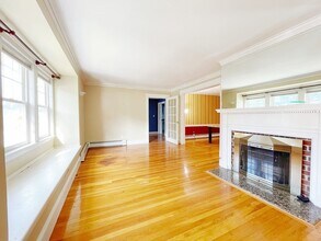 41 Suffolk St in Medford, MA - Building Photo - Building Photo