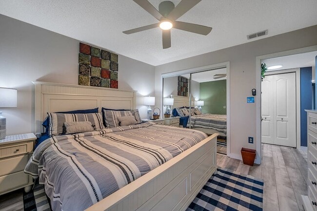 5567 Sea Forest Dr, Unit Still Waters Retreat in New Port Richey, FL - Building Photo - Building Photo