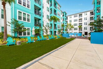 M2 at Millenia in Orlando, FL - Foto de edificio - Building Photo