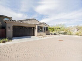10046 E Bell Rd in Scottsdale, AZ - Building Photo