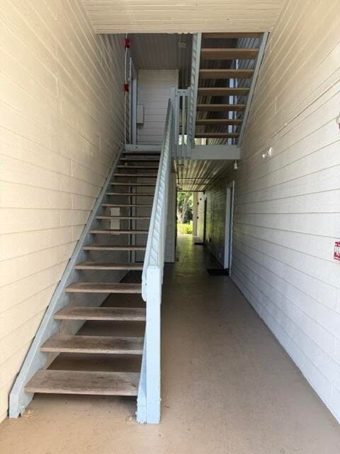 2305 N Congress Ave in Boynton Beach, FL - Building Photo - Building Photo