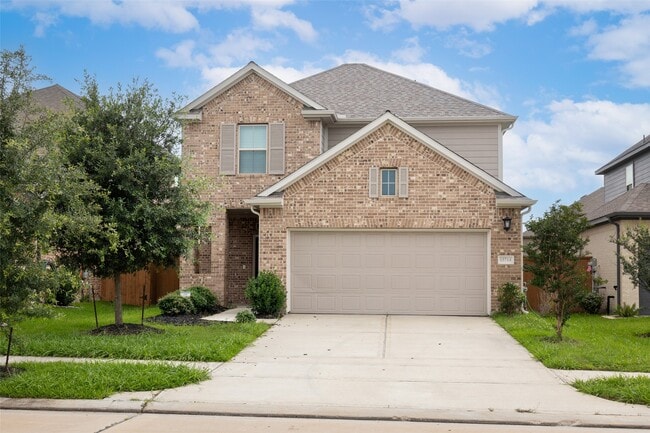 property at 15714 Highlands Cove Dr