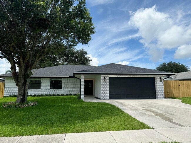 property at 158 Cordoba Cir