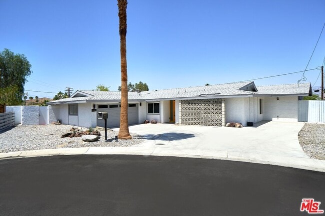 property at 39047 Sherry Cir