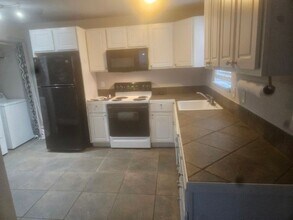 19300 Mountain Meadow S in Hidden Valley Lake, CA - Building Photo - Building Photo