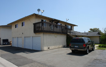 16701 Tunstall Ln in Huntington Beach, CA - Building Photo - Building Photo