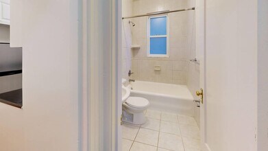 2361 Van Ness Ave-Unit -105 in San Francisco, CA - Building Photo - Building Photo