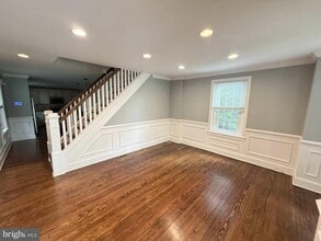 413 E Montgomery Ave in North Wales, PA - Building Photo - Building Photo