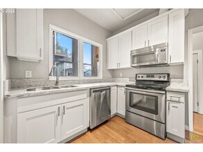 2069 SW Park Ave in Portland, OR - Building Photo - Building Photo