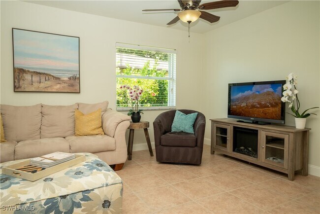 property at 2247 Pineland St