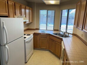 4145 Autumn Heights Dr in Colorado Springs, CO - Foto de edificio - Building Photo