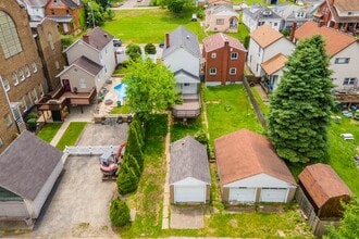 410 N 4th St in Clairton, PA - Building Photo - Building Photo