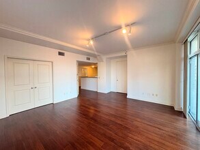 127 Madison Ave in Memphis, TN - Building Photo - Building Photo