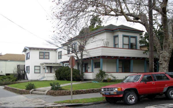 2015-2021 Vine St in Berkeley, CA - Building Photo - Building Photo