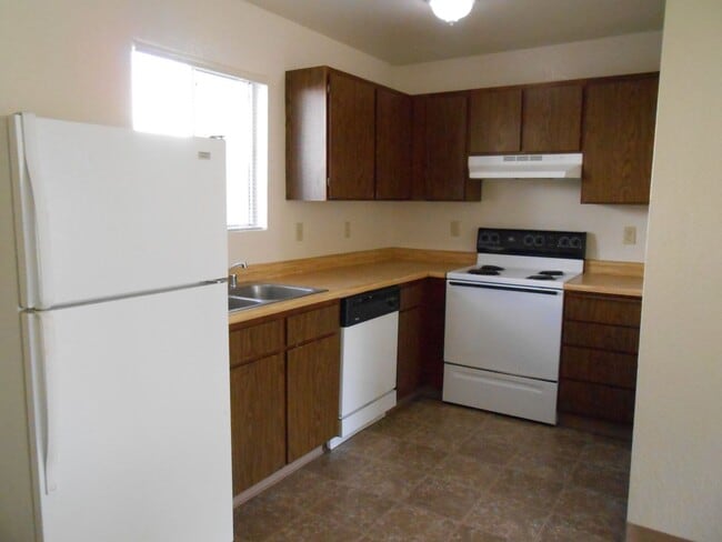 863 Shiloh Ct in Redding, CA - Building Photo - Building Photo