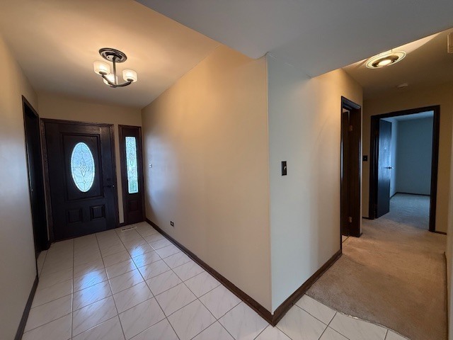 810 W Lakeside Plaza in Hoffman Estates, IL - Building Photo - Building Photo