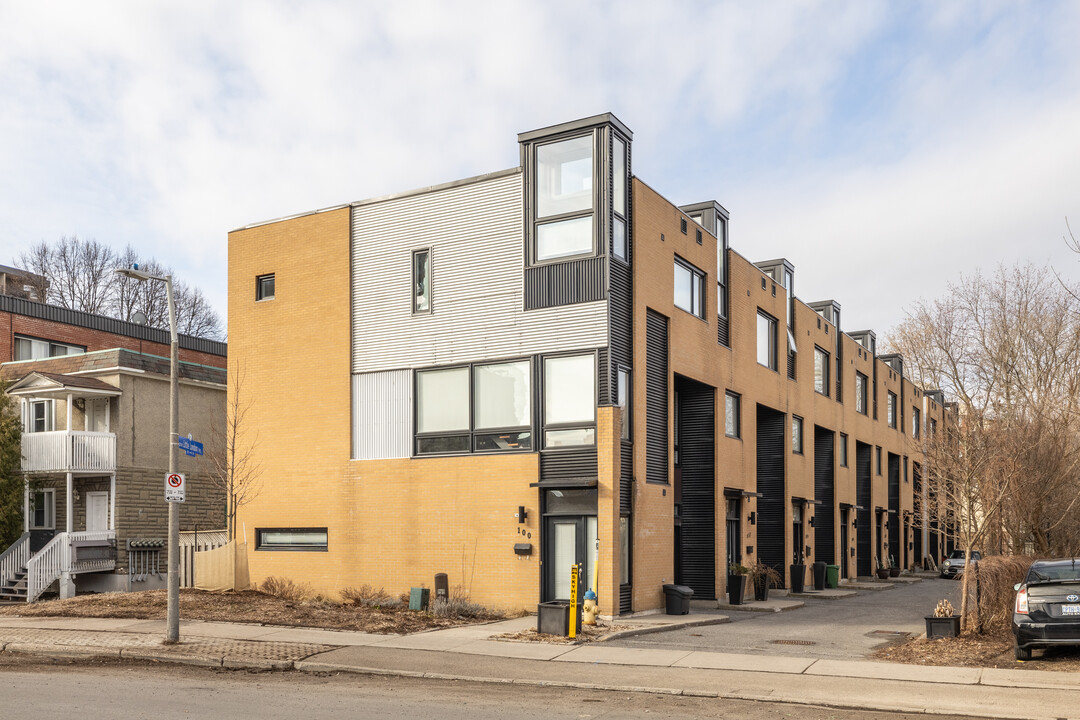 102 Little London Pvt in Ottawa, ON - Building Photo