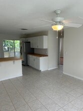 2180 NE Rustic Way in Jensen Beach, FL - Building Photo - Building Photo