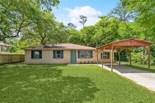 1279 Jaycee Dr in Slidell, LA - Building Photo