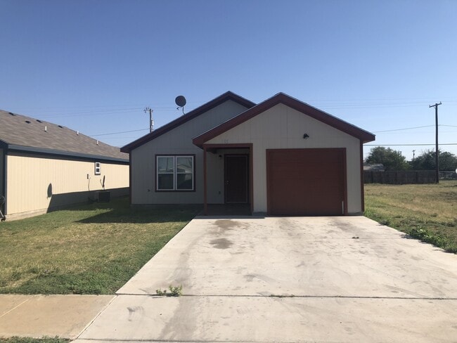 property at 505 E Rice St