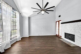 4919 Dobbin Springs Ln in Houston, TX - Building Photo - Building Photo
