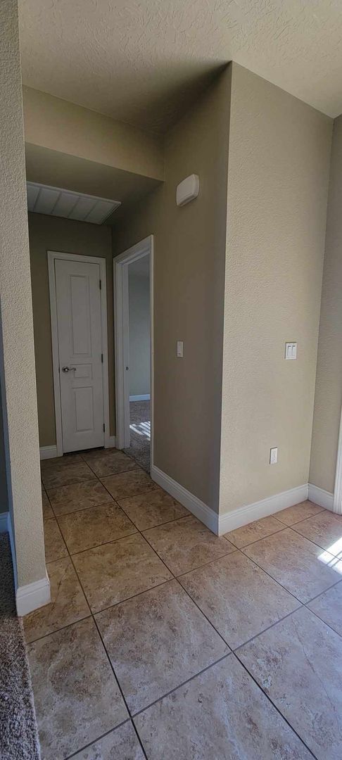 404 Almond Tree Ln in Clovis, NM - Building Photo - Building Photo