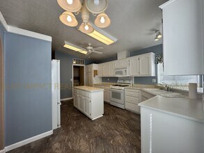 3442 S White Gold Ave in Tucson, AZ - Building Photo - Building Photo