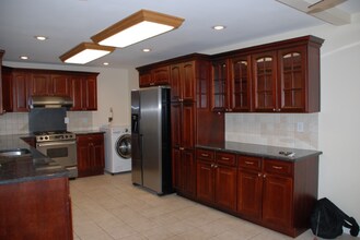 1103 E Passyunk Ave in Philadelphia, PA - Building Photo - Building Photo
