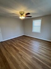 38 Everett St, Unit #2 in Medford, MA - Building Photo - Building Photo
