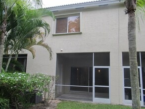 6984 Stoney Creek Cir in Greenacres, FL - Foto de edificio - Building Photo