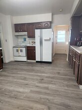 319 N Warren Ave in Big Rapids, MI - Building Photo - Building Photo