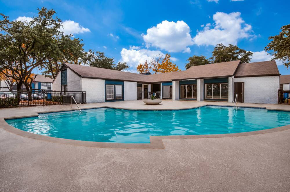 Hawke Apartment Homes in Irving, TX - Foto de edificio